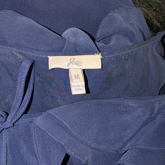 100% Silk navy dress by Joie - size medium - Picture 6 of 7